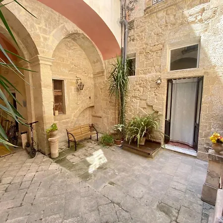 Apartment Antica *